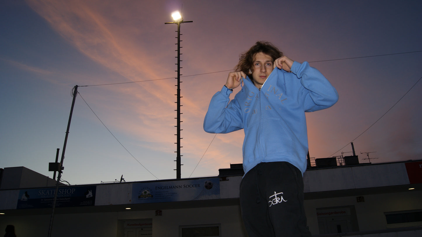 Heavy-Blend Zip Hoodie