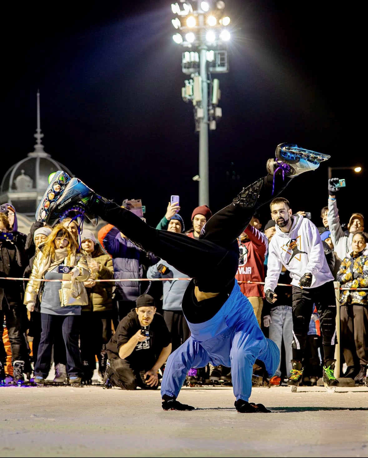 Handstand Flag in Budapest beim Ice Freestyle Battle
