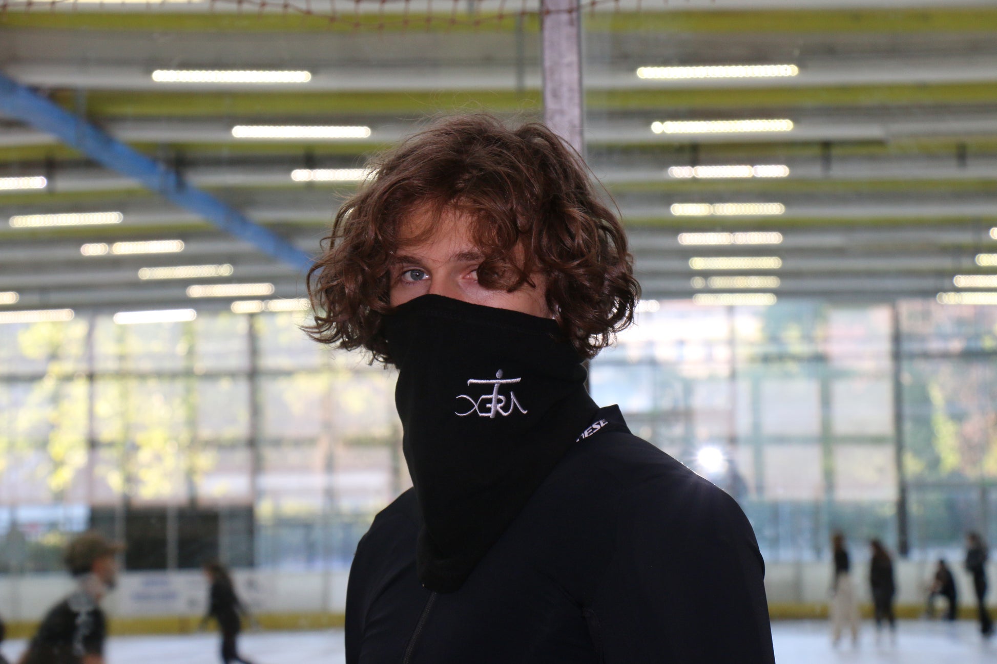 TremiX Tim mit der neuen Kollektion mit der Maske